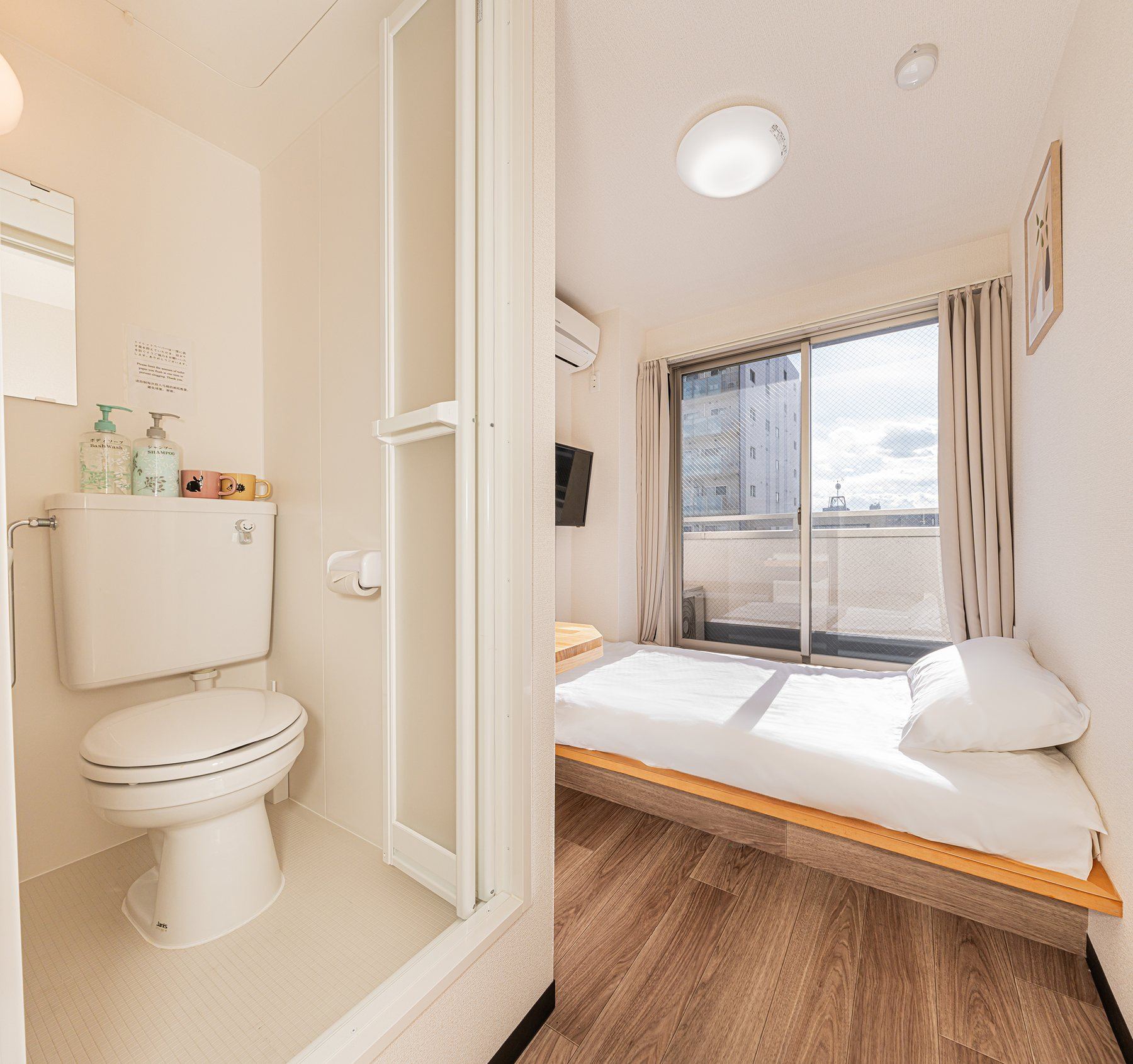 Single tatami room entry